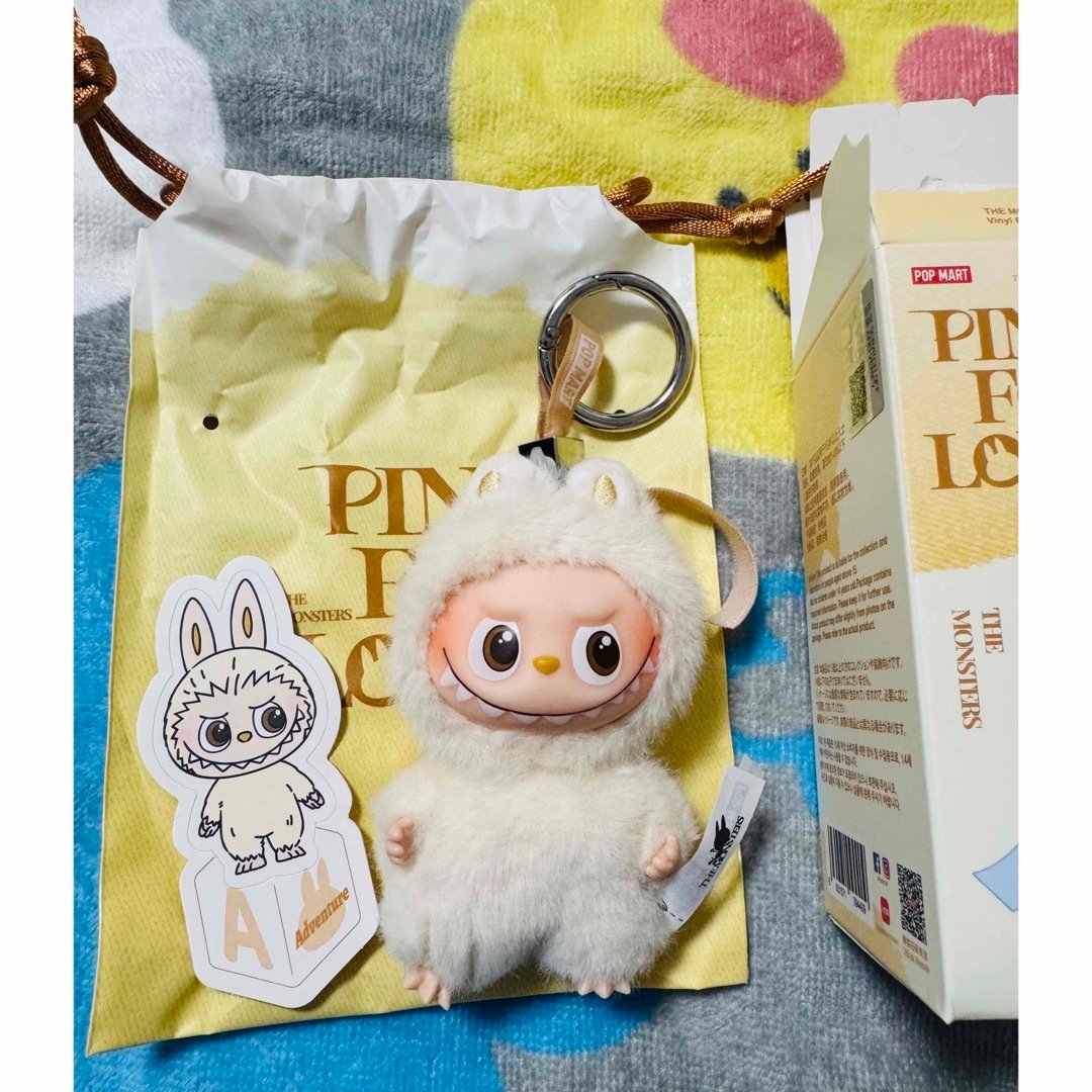 THE MONSTER PIN FOR LOVE 新作ラブブ アルファベット a